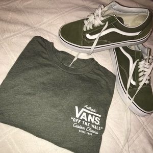 Vans shirt/shoes